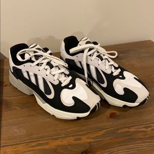 Adidas Yung-1 - Adidas - black & white